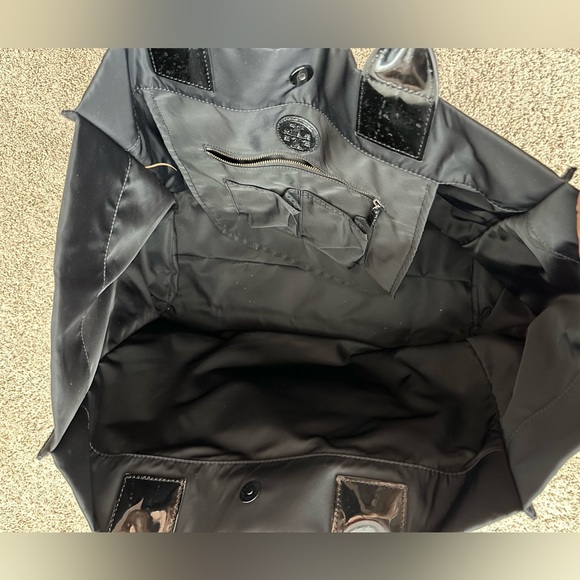 Tory Burch Ella Tote bag in Black Snake Print - Picture 11 of 16